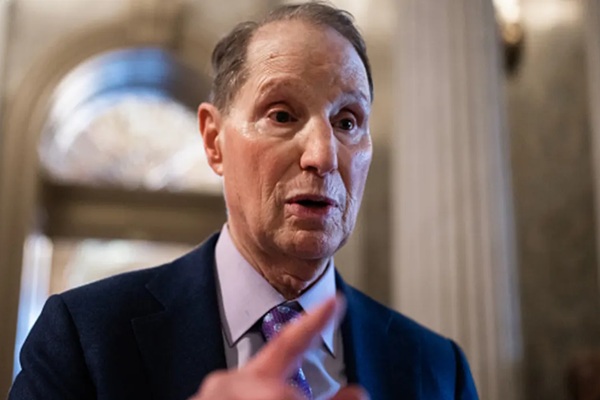 RonWyden